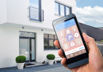 Современные системы, управления умным домом, выводят всю актуальную информацию на экран смартфона.